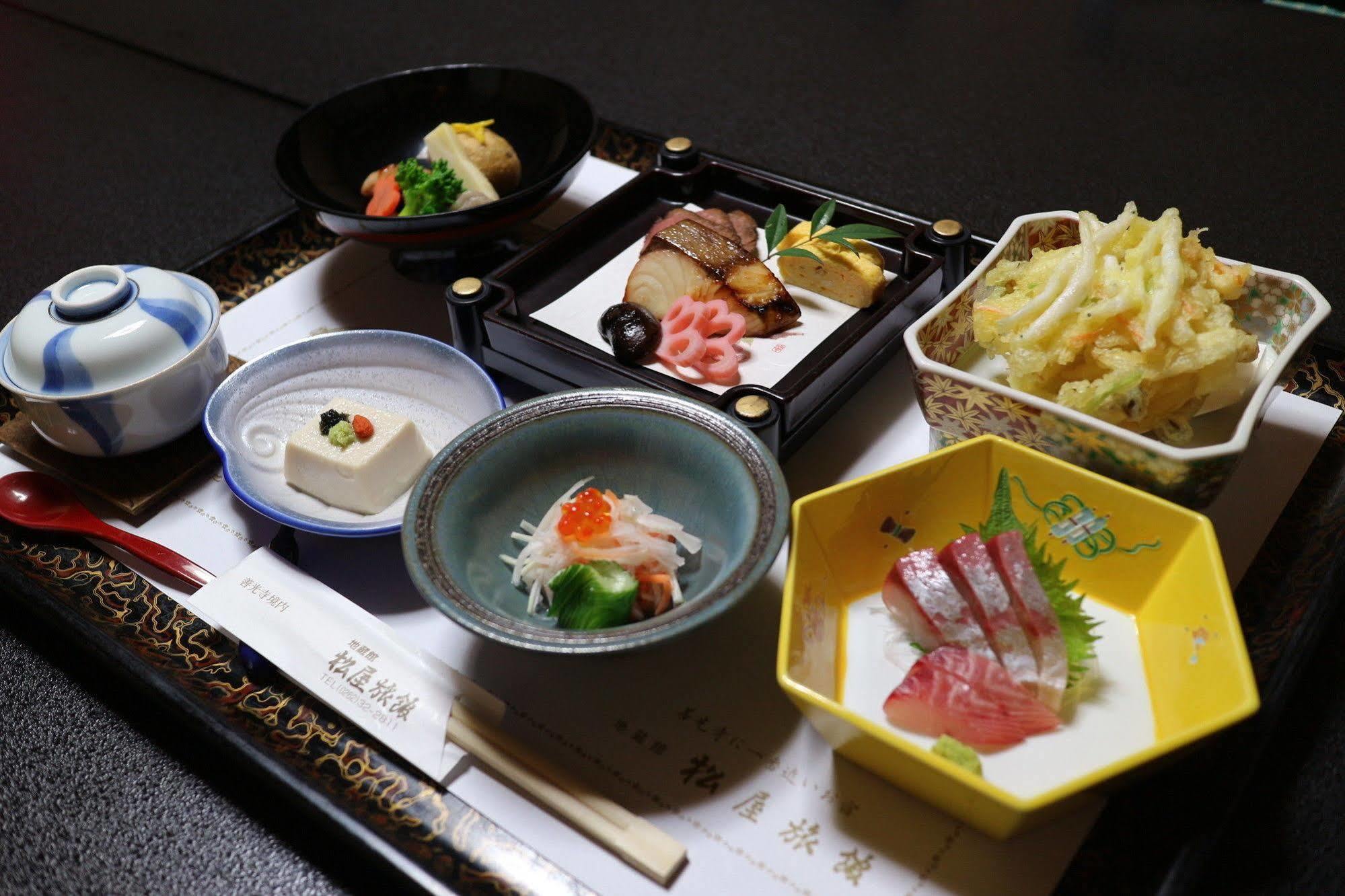 Jizokan Matsuya Ryokan Nagano Exterior photo